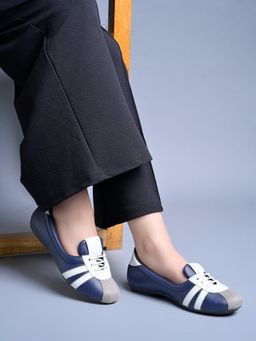 Shoetopia - Womens Blue Lace-Up Ballerina