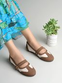 Brown color option, Sold out, Currently selected