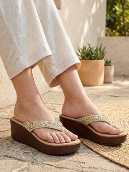 Carlton London - Womens Sparkling Shimmer Wedges Heels Gold