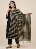 Black color option, Currently selected