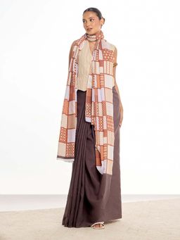 KAMLIE - Women Brown Abstract Printed Cotton Blend Saree with Unstitched Blouse