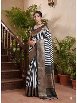 Niska - Women Black-White Stripes Printed Saree with Unstitched Blouse