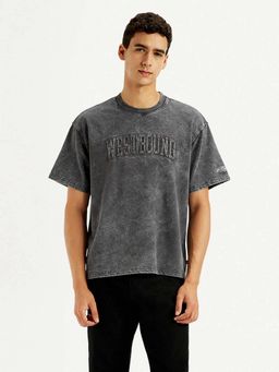 Levi's - Men Typographic Printed Grey Boxy Fit T-shirt