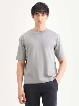 Rare Rabbit - Men Light Grey Solid Half Sleeves T-shirt