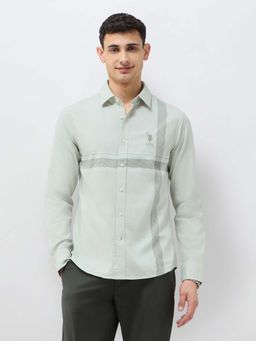U.S. POLO ASSN. - Men Green Tailored Fit Vertical Striped Shirt