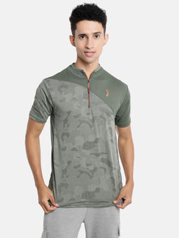 Campus Sutra - Men Abstract Printed Regular Fit Sports T-shirt