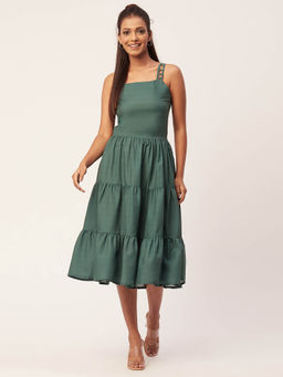Moomaya - Women Square Neck Green Solid Midi Dress