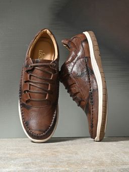 CLOG LONDON - Men Brown Sneakers