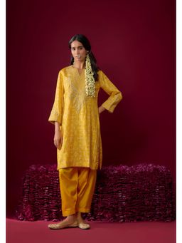 Sheetal Batra - Rihana - Mustard Short Embroidered Yoke Bandhani Printed Kurta And Salwar
