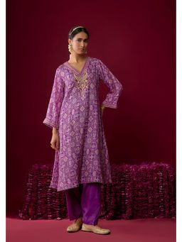 Sheetal Batra - Safiya - Purple Embroidered Kurta And Salwar With Dupatta