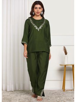 Gahan - Green Silver Zari Work Elegant Round Neck Top with Pant