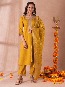 FASHOR - Solid Ethnic Embroidered Straight Fit Kurta with Pant and Jacquard Dupatta (Set of 3)