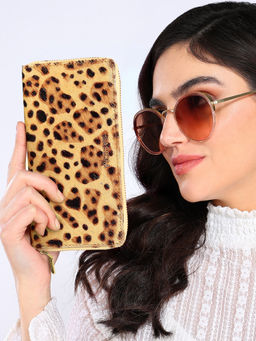 Sassora - Women Trendy Yellow Genuine Leather RFID Wallet (4 Card Slots) (M)