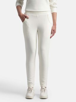 Jockey - U119 Women Super Combed Cotton Rich Fleece Fabric Trackpants - Cannoli Cream