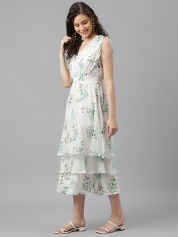 Latin Quarters - White Floral Flared 1 Dress