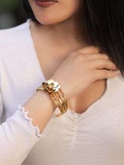 Kraft Smiths - Vincy Anti Tarnish Broad Cuff Bracelet