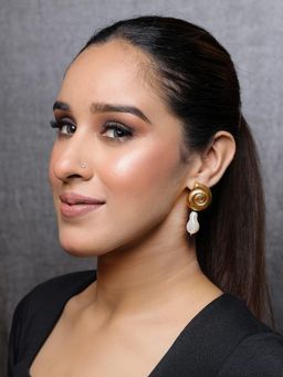 Kraft Smiths - Nidhi Pearl Drop Earrings