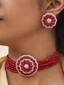 Red color option, Sold out, Currently selected
