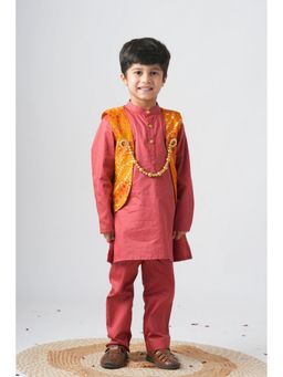 Peekaaboo Kids - Cinnamon Red Boys Rajwada Kurta And Pant With Open Jacket