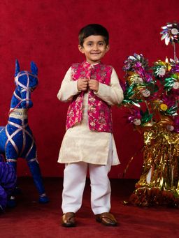 JILMIL - Boys White Kurta With Pant And Jacket