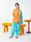 Orange color option, Currently selected