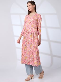 Globus - Women Pink Floral Kurta