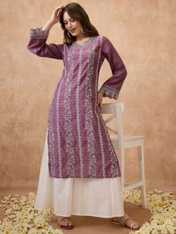 Globus - Women Purple Embroidered Kurta