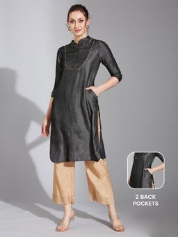 LIFE WITH POCKETS - Women's Black Chinese Collar Solid Knee Long Polyester Kurti