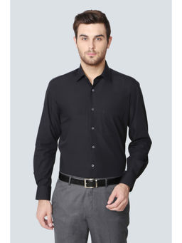 Louis Philippe - Men Black Solid Full Sleeves Formal Shirt