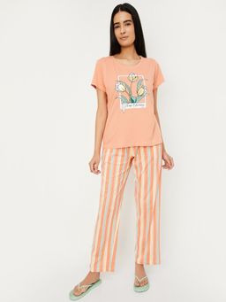 max - Women Printed T-shirt with Pyjama