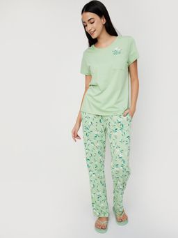 max - Women Floral Printed T-shirt with Pyjama