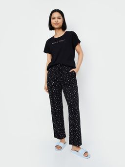 max - Women Printed T-shirt with Pyjama