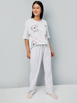 max - Women Printed T-shirt with Pyjama