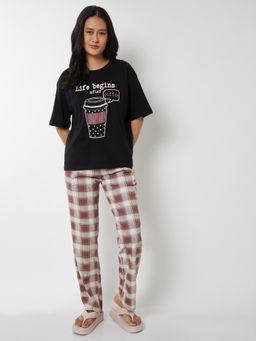max - Women Printed T-shirt with Pyjama