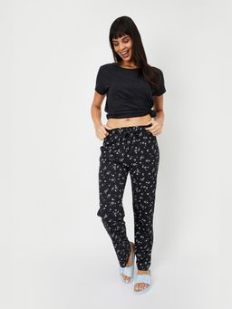 max - Women Printed T-shirt with Pyjama