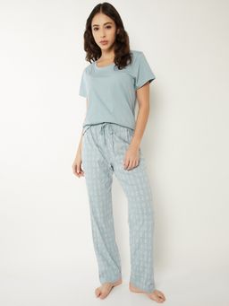max - Women Printed T-shirt with Pyjama