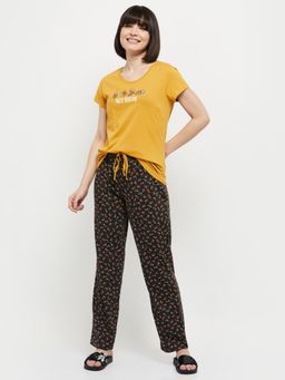 max - Women Printed T-shirt With Drawstring Waist Pyjama