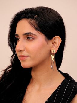 Viana Jewels - Aadrika Black Polish Brass Earrings