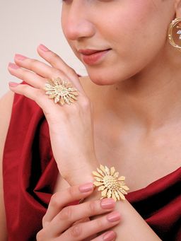 Viana Jewels - Aroosha Adjustable Brass Bracelet