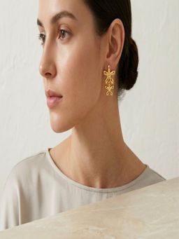JEWELZ - Gold Tone Triple Flower Earrings
