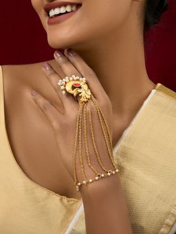 Teejh - Tavus Oxidised Peacock Hathphool