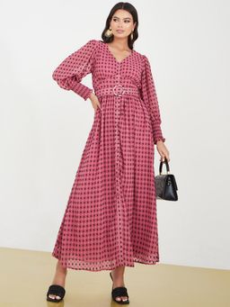 Styli - Pink Dobby A Line Belted Maxi Dress (Set of 2)