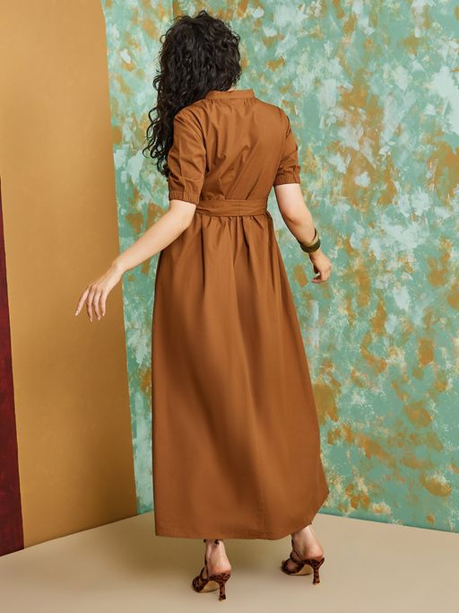 Buy Styli Brown Button Detail Maxi Dress with Self Tie Belt (Set of 2)  Online