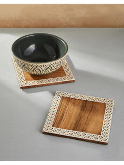 Fabindia - Brown Aavegh Cutwork Wood Trivet (Set of 2)