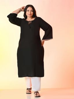 Desi Noor - Plus Size Black Embroidered Rayon Kurta