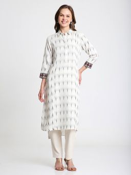 Saffron Threads - Off White Printed Kurta