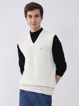 Monte Carlo - White Solid Sleeveless Sweater
