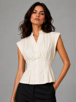 Cove and Lane - Cream Pleated Airlinen Top