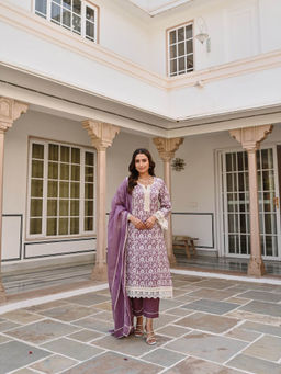 Karaj Jaipur - Dark Purple Lace Neckline Kurta with Pant & Dupatta (Set of 3)