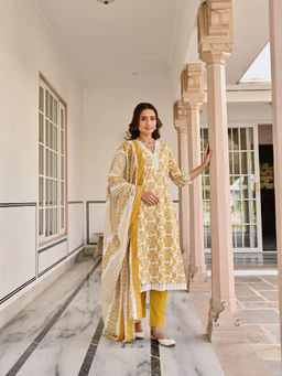 Karaj Jaipur - Mustard Printed Kurta with Pant & Dupatta (Set of 3)